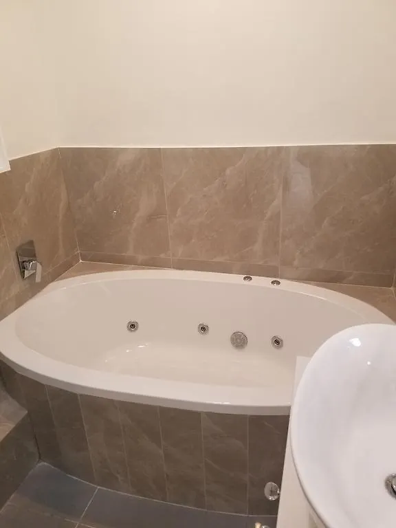 Alberante Town House Hotel Parklands South Africa