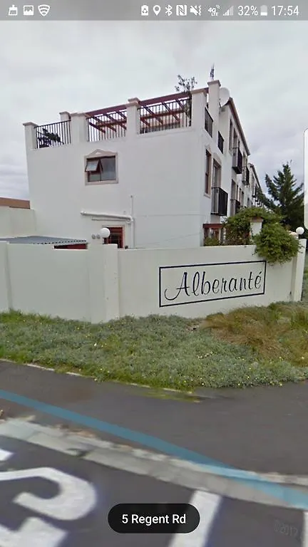Alberante Town House Hotel Parklands